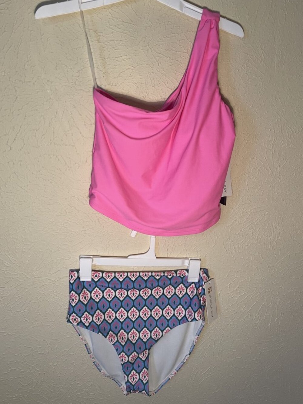 Janela Bay NWT Tankini and High Waisted Swimsuit, Top is L, Bottoms are M